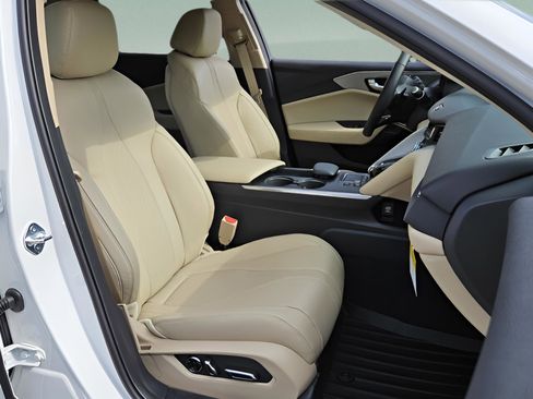 New 2025 Acura TLX w/Technology Package image 17