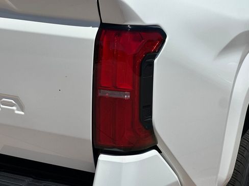 New 2026 Toyota Tacoma SR5 AWD/4WD image 31