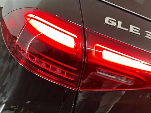 New 2026 Mercedes-Benz GLE 350 4MATIC image 6