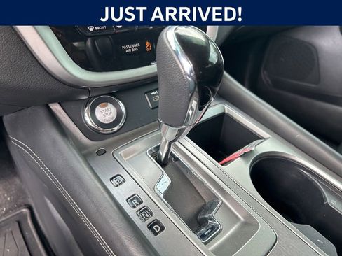 Used 2022 Nissan Murano SV w/ SV Midnight Edition Package FWD image 18