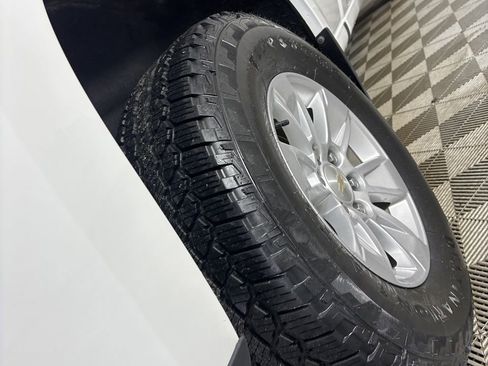 Used 2023 Chevrolet Silverado 1500 LT w/ Protection Package image 33