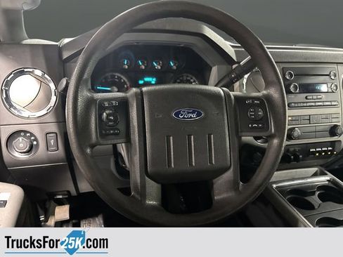 Used 2015 Ford F250 XLT w/ XLT Interior Package image 15