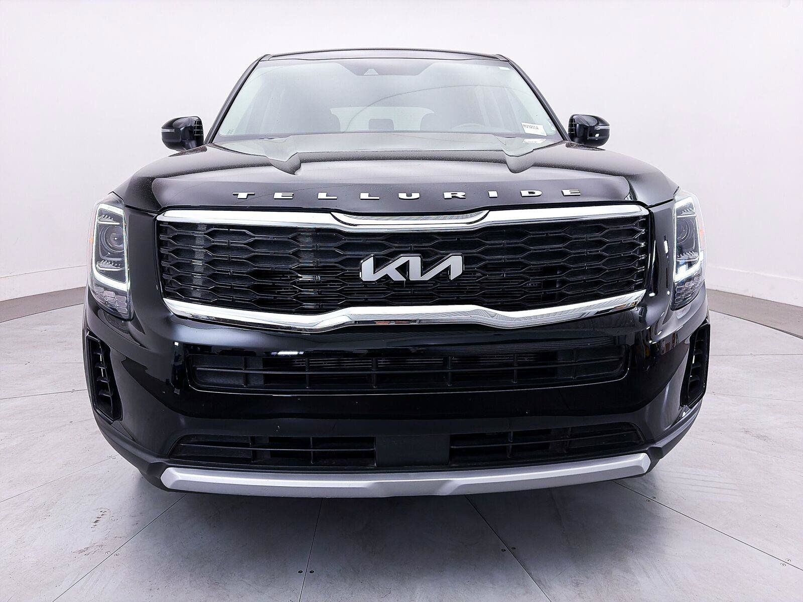 Used 2022 Kia Telluride LX FWD image 10