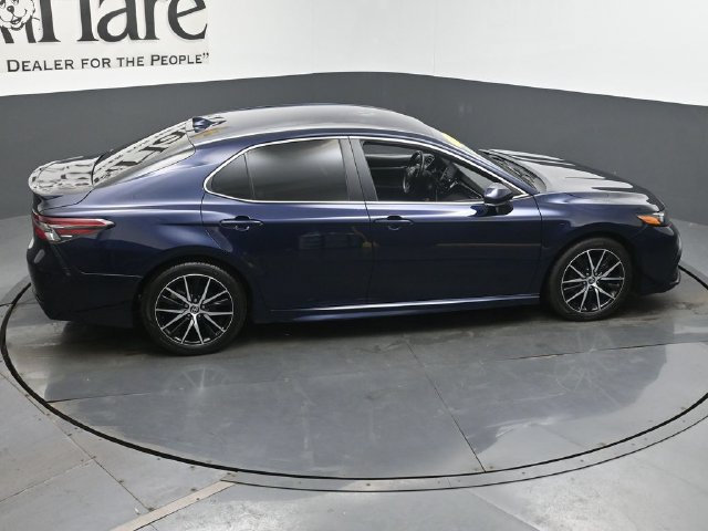 Used 2022 Toyota Camry SE FWD image 42