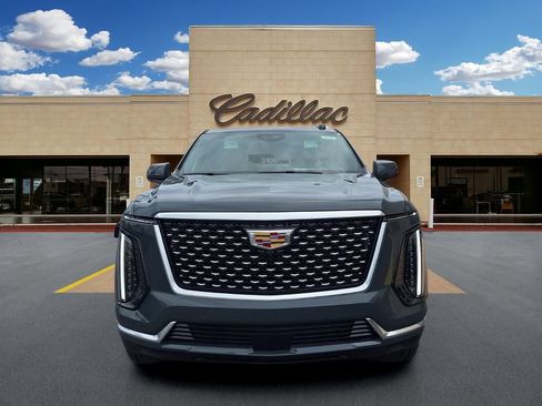 New 2026 Cadillac Escalade Luxury w/ Touring Package AWD/4WD image 8