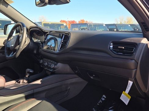 New 2026 Dodge Durango GT image 8