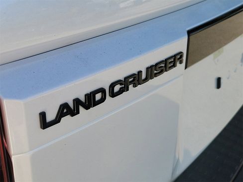 New 2026 Toyota Land Cruiser Base image 6