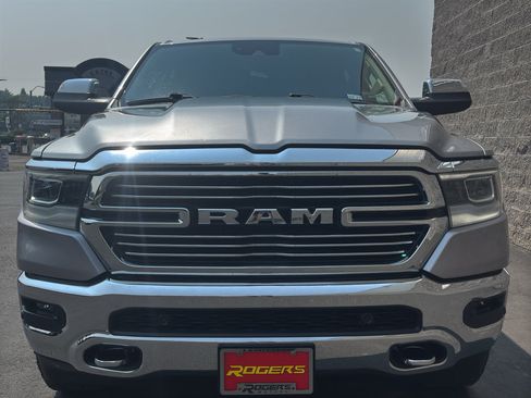 Used 2022 RAM 1500 Laramie AWD/4WD image 2