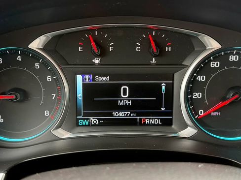 Used 2018 Chevrolet Traverse LT image 29