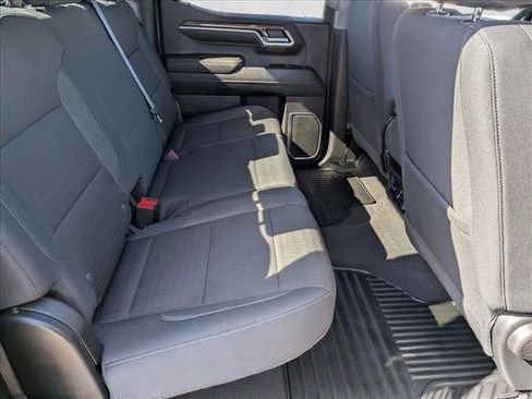 Used 2022 Chevrolet Silverado 1500 RST AWD/4WD image 26