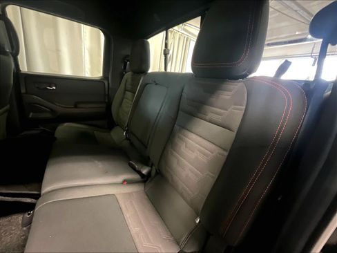 Certified 2022 Nissan Frontier PRO-4X w/ Technology Package AWD/4WD image 15