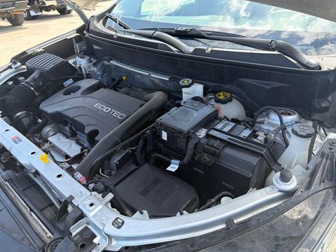 Used 2022 Chevrolet Equinox LT AWD/4WD image 36