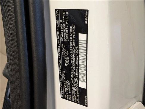 New 2026 Volvo XC60 B5 Plus w/ Protection Package Premier image 20