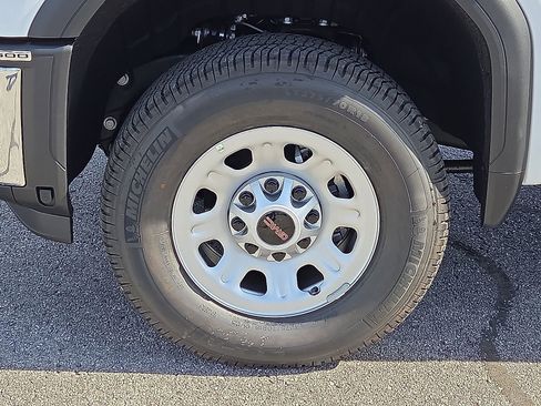 New 2026 GMC Sierra 2500 Pro AWD/4WD image 7