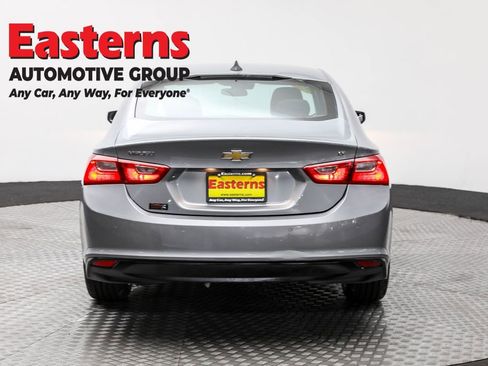 Used 2024 Chevrolet Malibu LT image 6