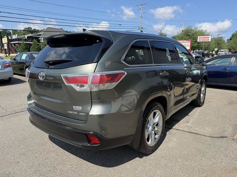 Used 2014 Toyota Highlander Limited Platinum AWD/4WD image 4