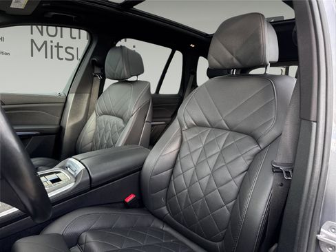 Used 2024 BMW X5 xDrive40i w/ Premium Package image 10