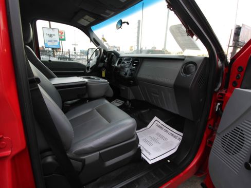 Used 2015 Ford F250 XL w/ XL Value Package image 26