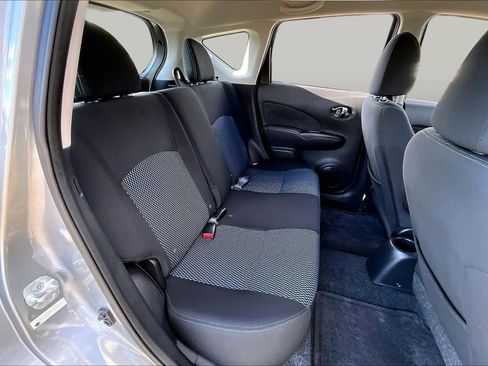 Used 2015 Nissan Versa Note SV w/ Sport Value Package FWD image 19