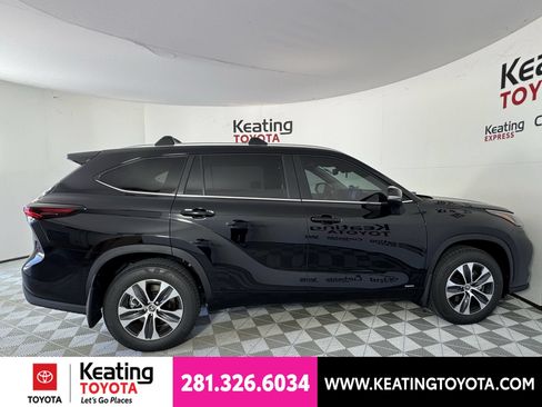 New 2026 Toyota Highlander XLE AWD/4WD image 4