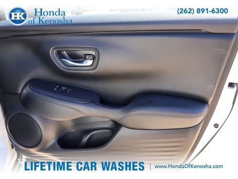 Used 2023 Honda HR-V LX image 24