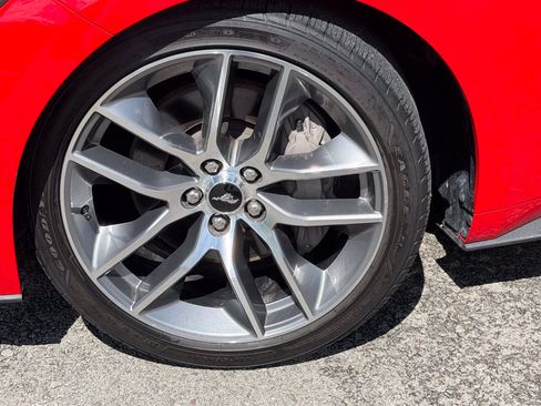 Used 2017 Ford Mustang GT Premium w/ Equipment Group 401A RWD image 44