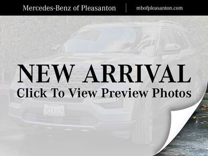 Used 2022 Ford Explorer XLT w/ Equipment Group 202A