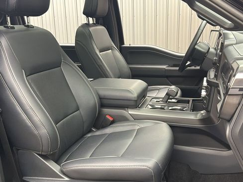 Used 2025 Ford F150 Lariat AWD/4WD image 39