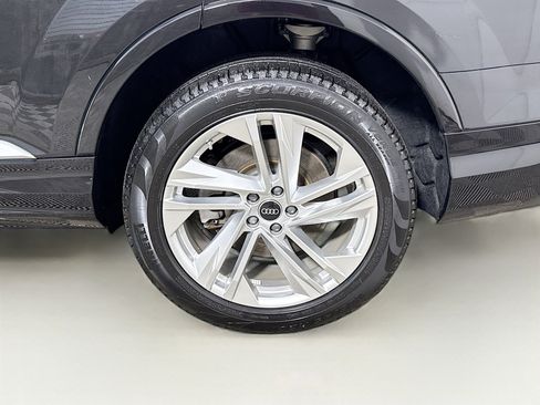 Used 2023 Audi Q7 3.0T Premium Plus image 31