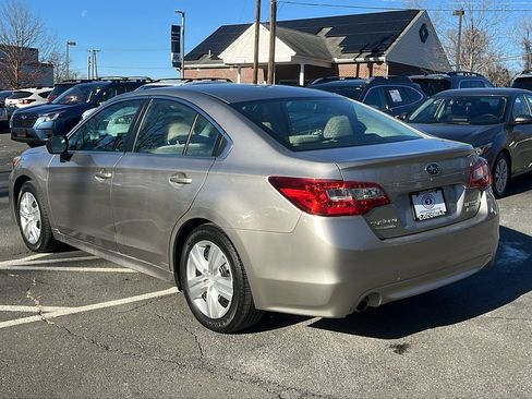 Used 2016 Subaru Legacy 2.5i image 5