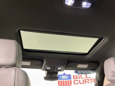 Used 2024 GMC Sierra 2500 AT4 w/ AT4 Premium Plus Package image 21