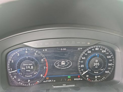 Used 2018 Volkswagen Atlas SEL Premium AWD/4WD image 1