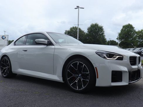 New 2026 BMW M2 w/ Lighting Package RWD image 3