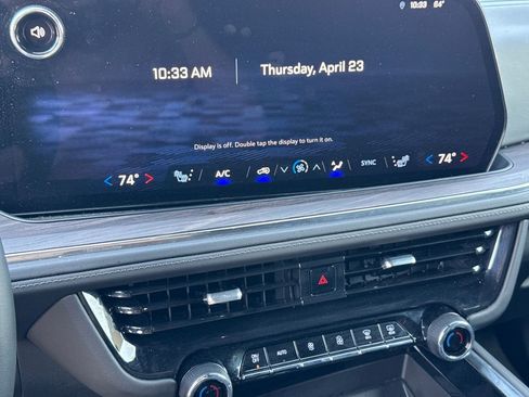 Used 2025 Chevrolet Tahoe LT AWD/4WD image 29