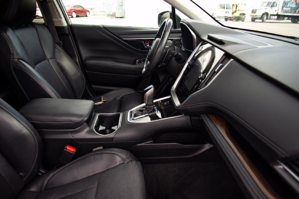 Used 2022 Subaru Outback Limited AWD/4WD image 17