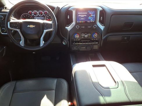 Used 2022 Chevrolet Silverado 2500 LTZ w/ LTZ Plus Package image 15