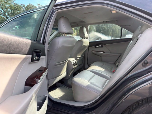 Used 2012 Toyota Camry XLE FWD image 6