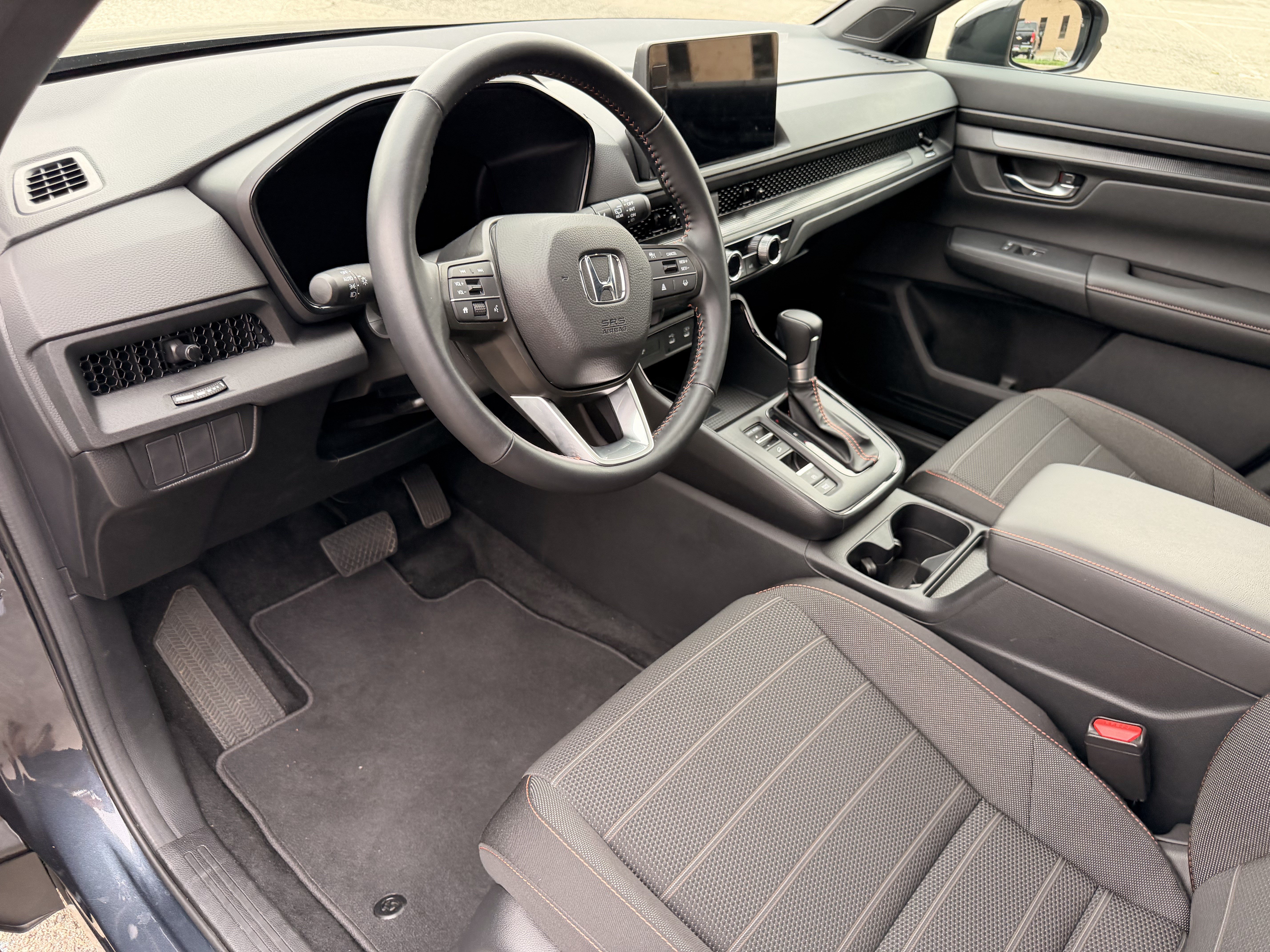 Used 2026 Honda CR-V Sport image 13