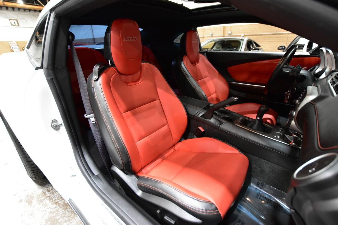 Used 2014 Chevrolet Camaro SS w/ RS Package RWD image 34