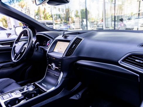 Used 2020 Ford Edge ST w/ Equipment Group 401A AWD/4WD image 32