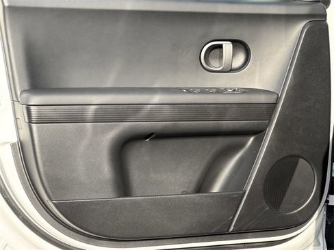 New 2026 Hyundai Ioniq 5 SEL image 10
