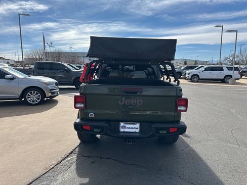 Used 2021 Jeep Gladiator Rubicon w/ Cold Weather Group image 34