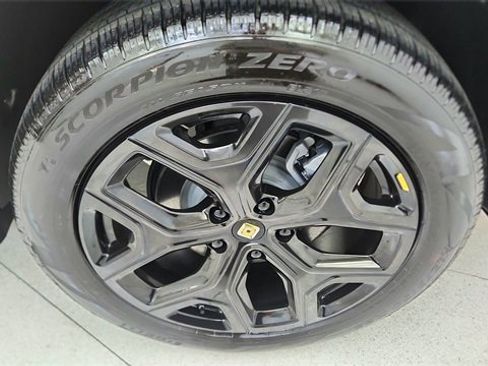 Used 2023 Rivian R1T Adventure image 56