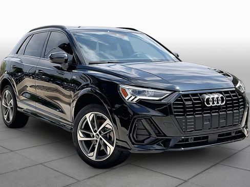 Used 2025 Audi Q3 2.0T Premium w/ Convenience Plus Package AWD/4WD image 3