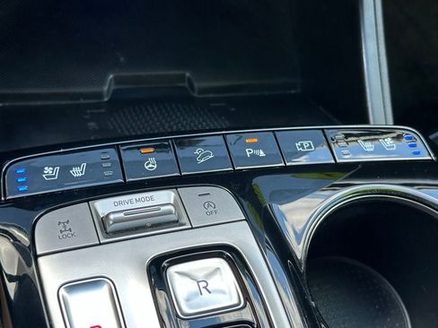 Certified 2023 Hyundai Tucson Limited AWD/4WD image 21