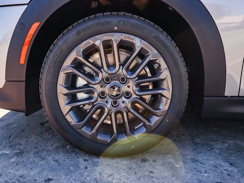 New 2027 MINI Cooper 2-Door Hardtop FWD image 13