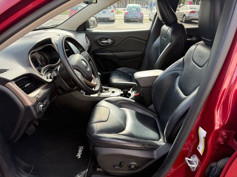 Used 2016 Jeep Cherokee Limited AWD/4WD image 11