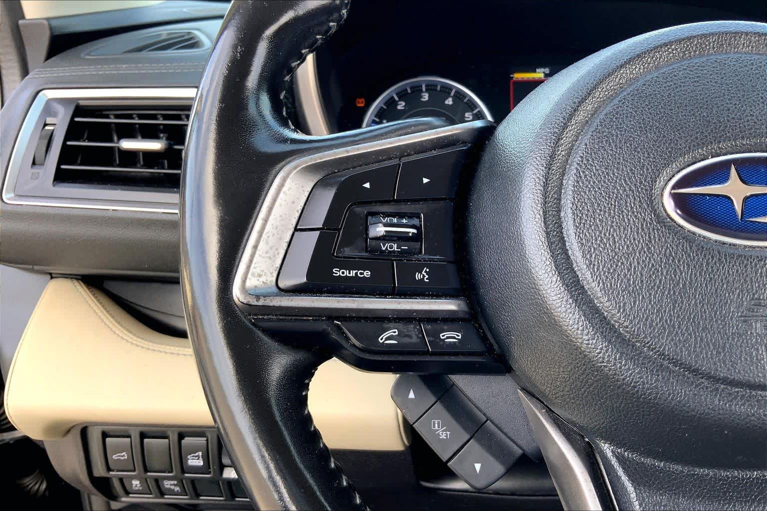 Used 2019 Subaru Ascent Touring w/ Popular Package #3 AWD/4WD image 23