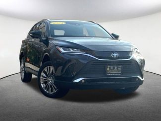 Used 2024 Toyota Venza Limited video 2