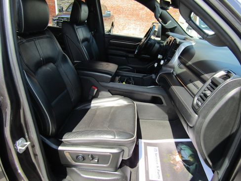 Used 2021 RAM 1500 Limited w/ Body Color Bumper Group image 21